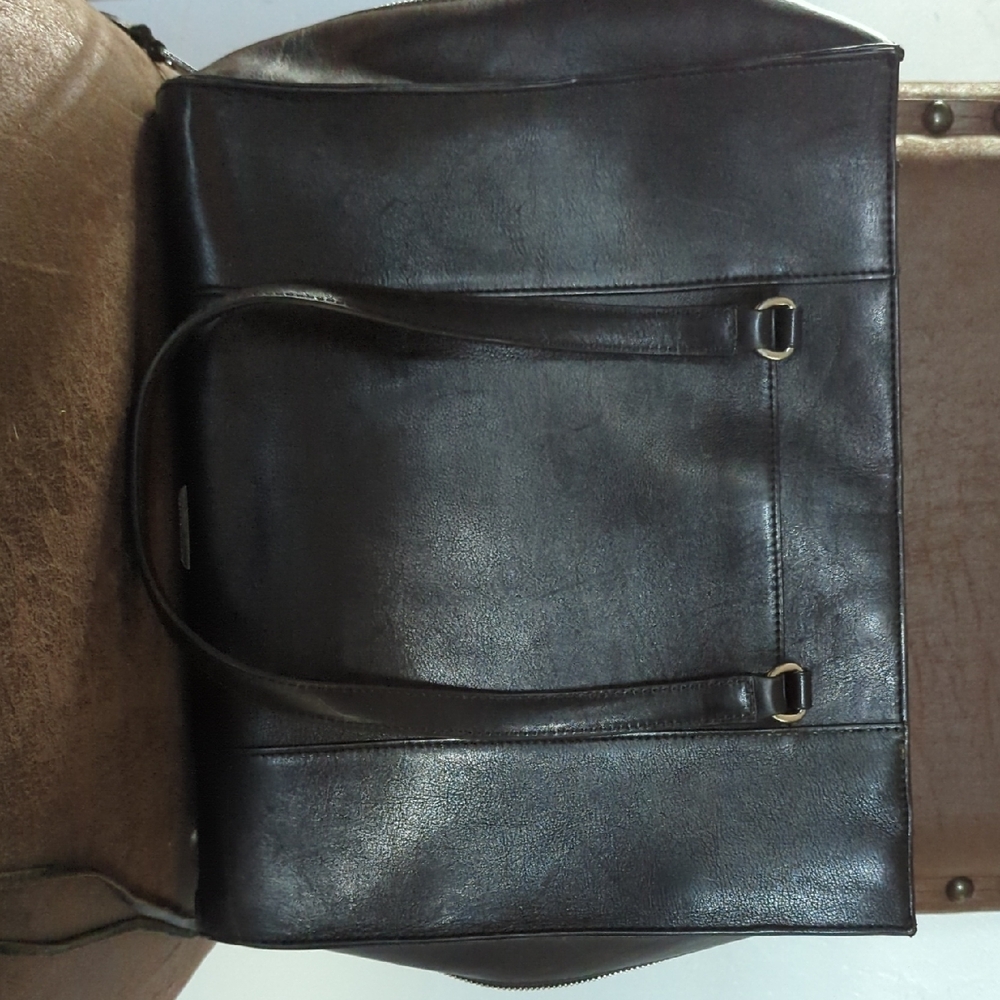 Rebecca Minkoff Black Leather Shoulder Bag with Glossy Finish
